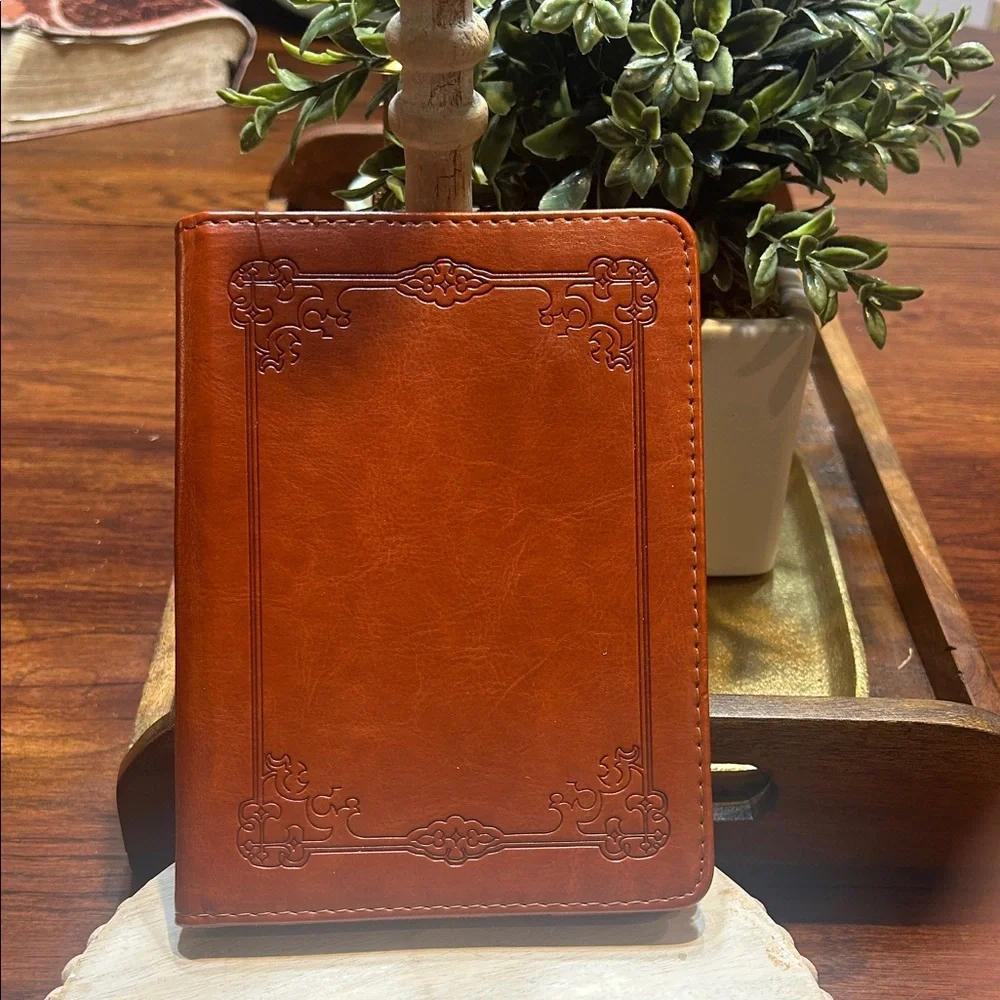 Fintie Elegant BrownVegan Leather Kindle e-reader case